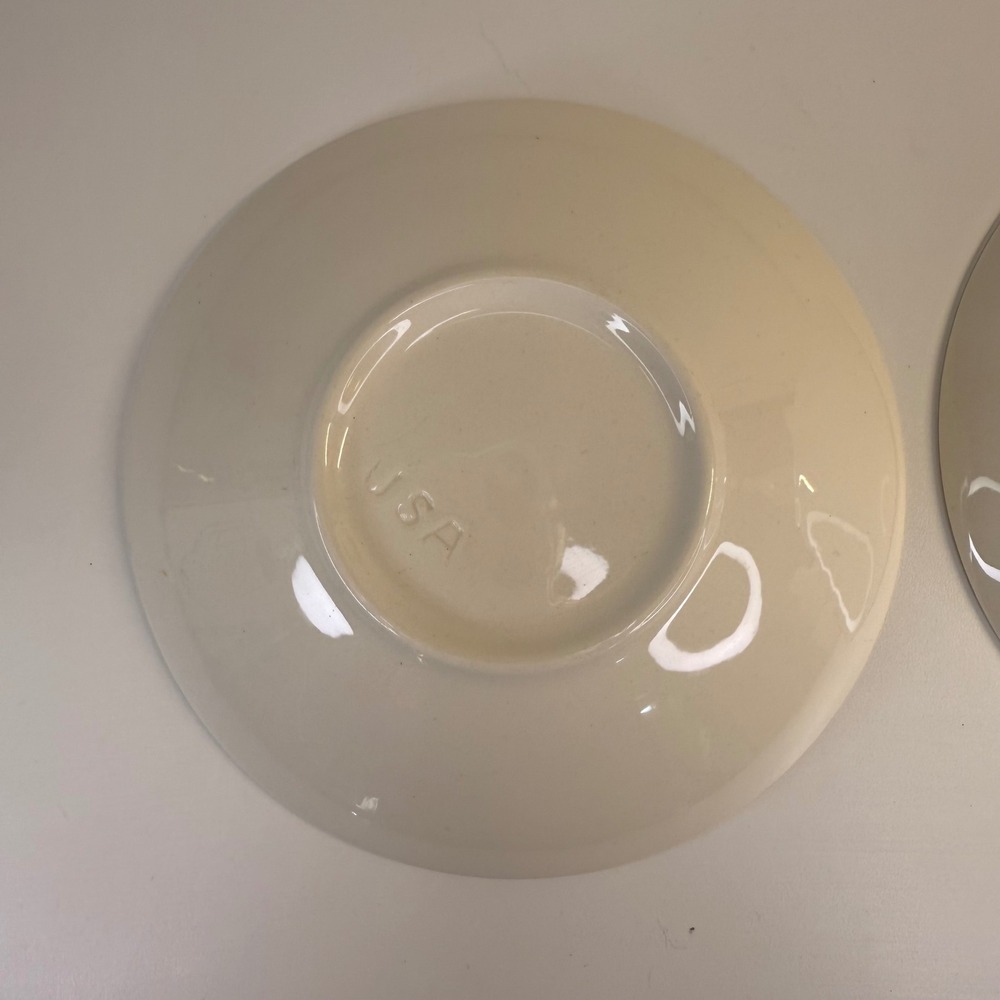 Taylor Smith & Taylor Ironstone Yellow Daisy Bowls USA 7.5" Set of 2 Small chip - Picture 9 of 10